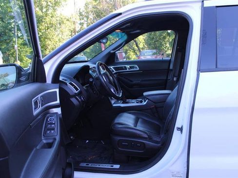 Used 2014 Ford Explorer Sport w/ Equipment Group 401A AWD/4WD image 10