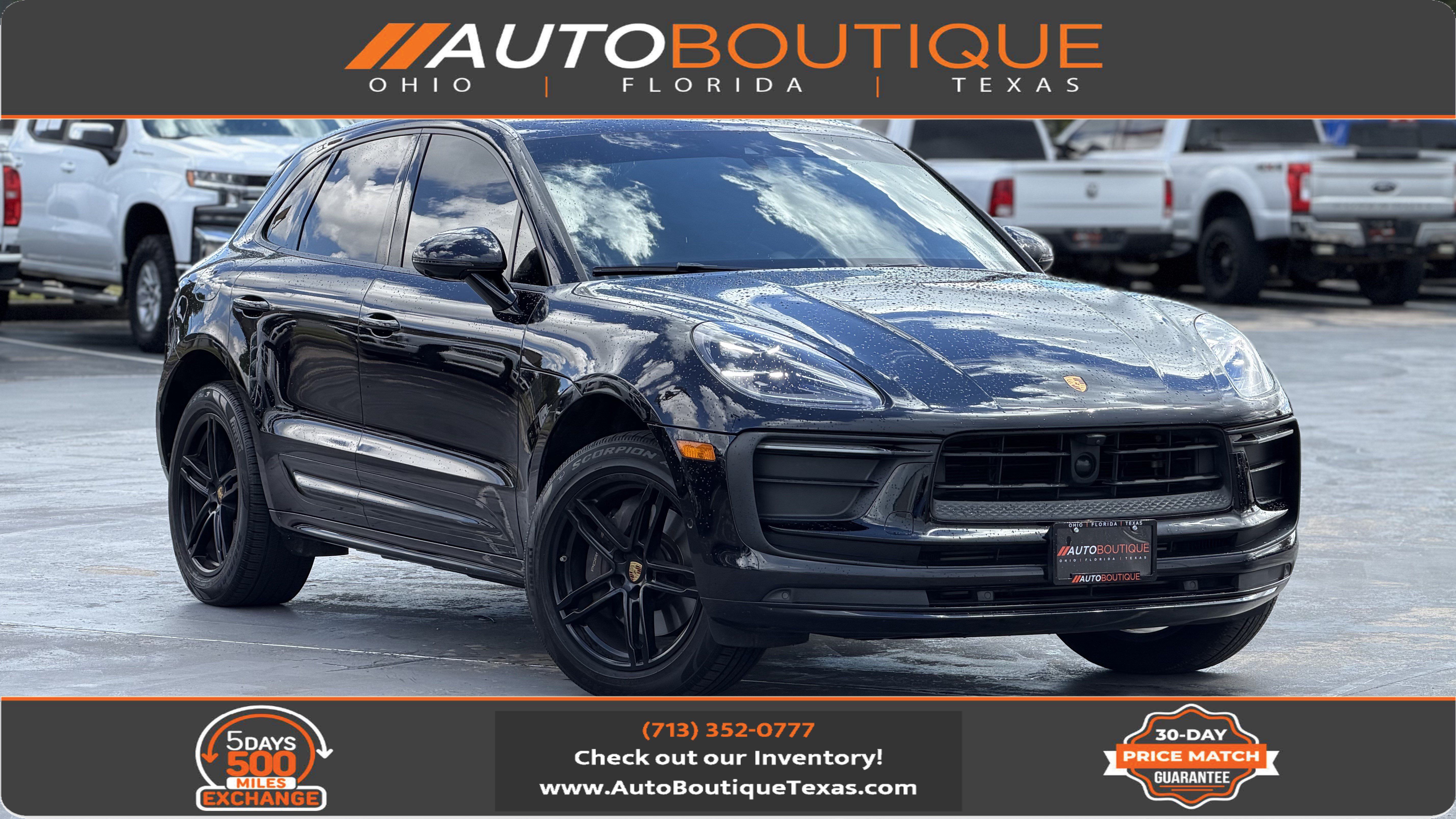 Used 2024 Porsche Macan AWD/4WD image 1