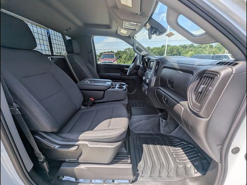 Used 2024 GMC Sierra 3500 Pro AWD/4WD image 23