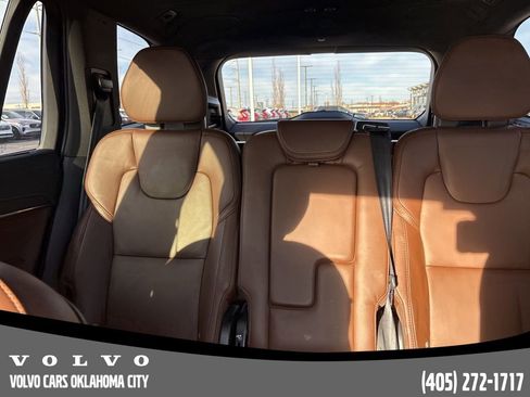 Used 2023 Volvo XC90 B6 Ultimate w/ Protection Package Premier image 11