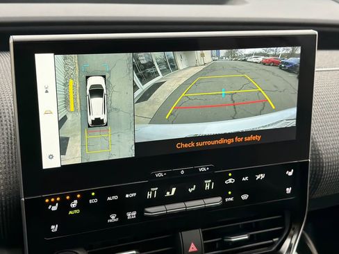 Used 2024 Toyota bZ4X Limited w/ Weather Package image 28