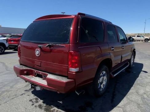 Used 2002 Cadillac Escalade AWD image 8
