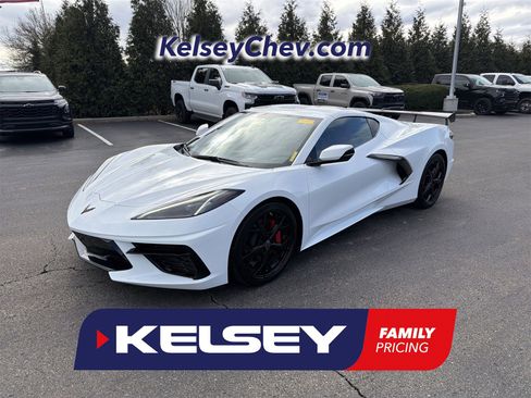 Used 2023 Chevrolet Corvette Stingray Preferred Cpe w/ 2LT image 1