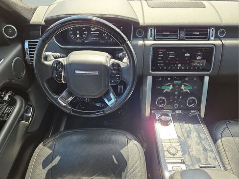 Used 2019 Land Rover Range Rover Autobiography image 17