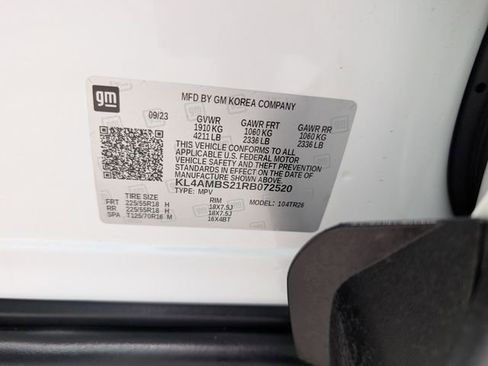 Used 2024 Buick Encore GX Preferred FWD image 36
