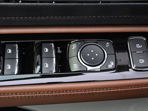 New 2026 Lincoln Aviator Reserve AWD/4WD image 24