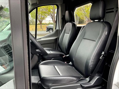 Used 2024 Ford Transit 250 148 Medium Roof image 9