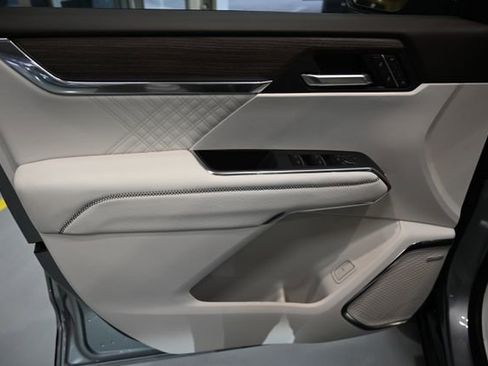 New 2026 GMC Acadia Denali w/ Super Cruise Package image 29