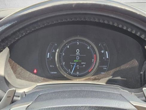 Used 2016 Lexus IS 350 w/ F Sport Package RWD image 10