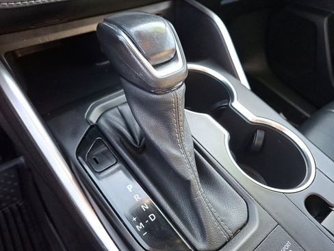 Certified 2022 Toyota Highlander XLE image 16