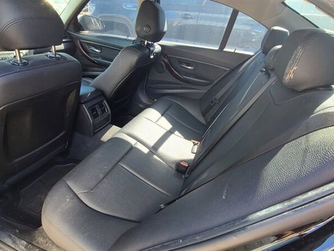 Used 2015 BMW 320i xDrive Sedan image 7