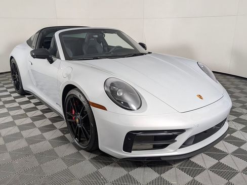 Certified 2023 Porsche 911 Targa 4 GTS AWD/4WD image 9