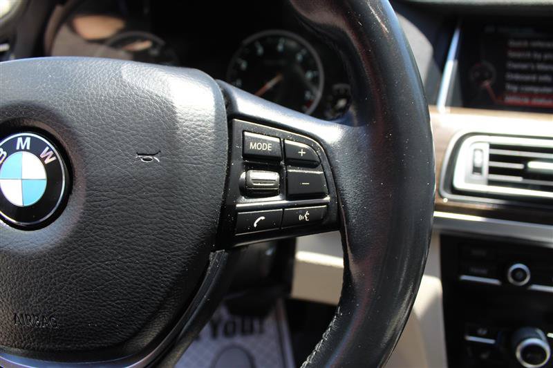 Used 2015 BMW 740Li RWD image 18