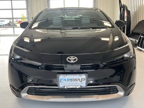 Used 2024 Toyota Prius Limited w/ Limited Premium Package FWD image 7