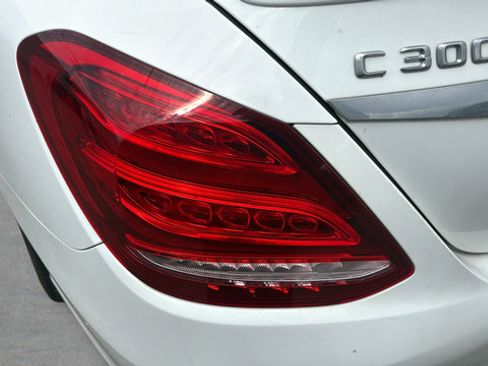 Used 2015 Mercedes-Benz C 300 Sedan image 29