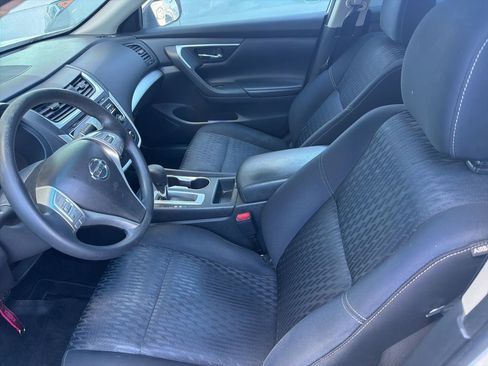 Used 2017 Nissan Altima 2.5 S w/ Power Driver Seat Package image 5