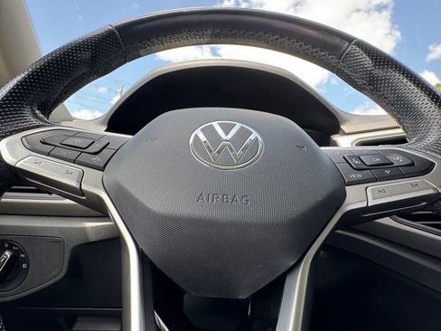 Used 2021 Volkswagen Atlas SE w/ Towing Package AWD/4WD image 19