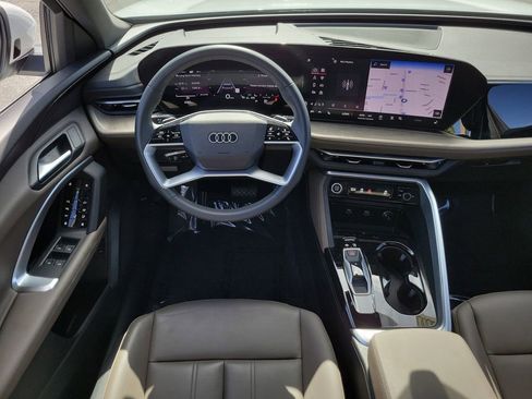 Certified 2025 Audi Q5 Premium w/ Convenience Package AWD/4WD image 22