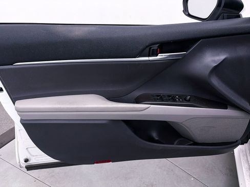 Used 2023 Toyota Camry LE image 15