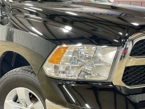 Used 2024 RAM 1500 Classic SLT AWD/4WD image 11