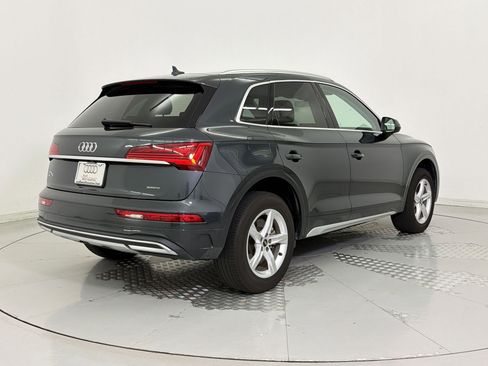 Used 2023 Audi Q5 2.0T Premium w/ Convenience Package image 9