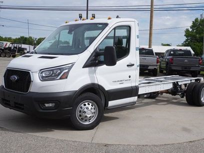 New 2023 Ford Transit 350 Low Roof DRW w/ Exterior Upgrade Package