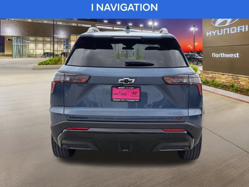 Used 2025 Chevrolet Equinox RS FWD image 8