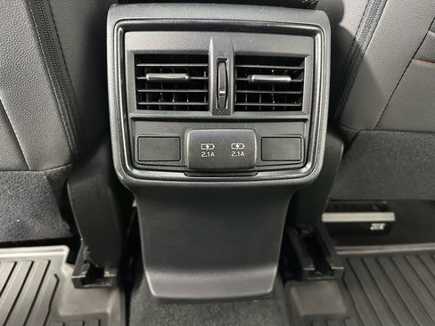 Used 2024 Subaru Forester Sport image 26