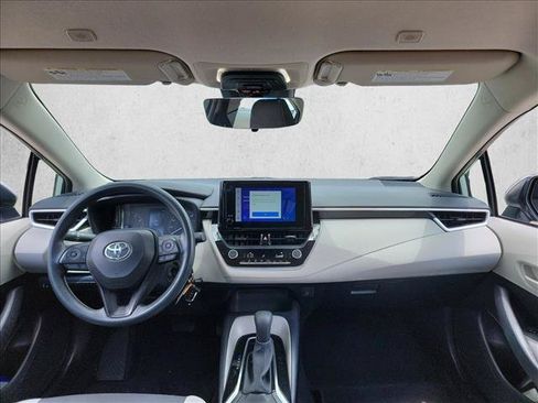 Used 2024 Toyota Corolla LE FWD image 14