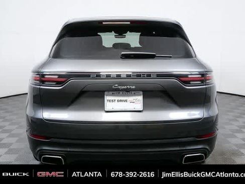 Used 2021 Porsche Cayenne image 33