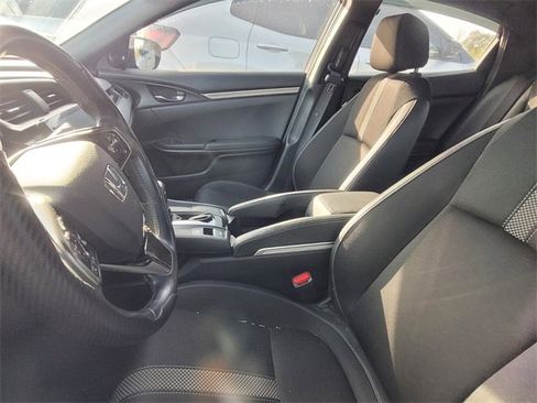 Used 2020 Honda Civic Sport image 5