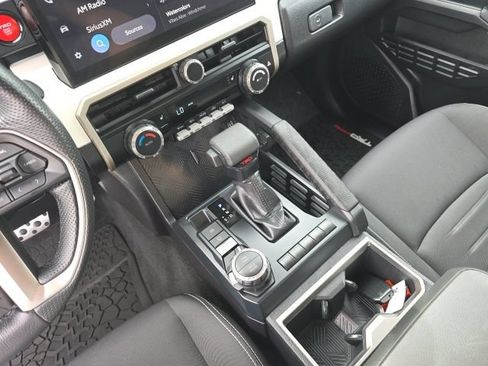 Used 2024 Toyota Tacoma 4x4 Double Cab image 22