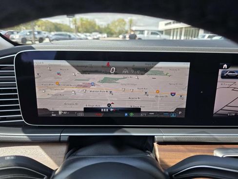 New 2026 Mercedes-Benz GLE 450 4MATIC image 16