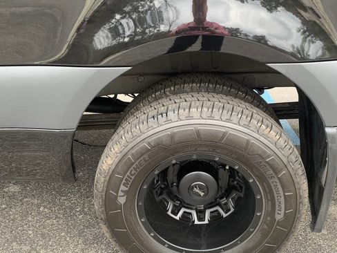 Used 2024 Mercedes-Benz Sprinter 3500 image 15