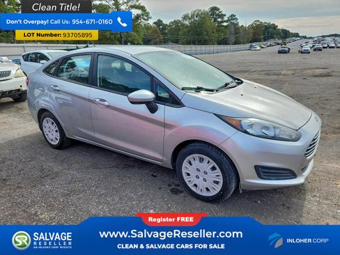 Used 2015 Ford Fiesta S FWD image 5
