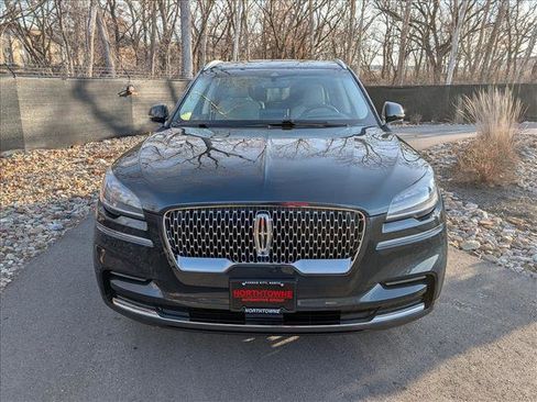 Certified 2023 Lincoln Aviator Reserve w/ Equipment Group 201A image 8