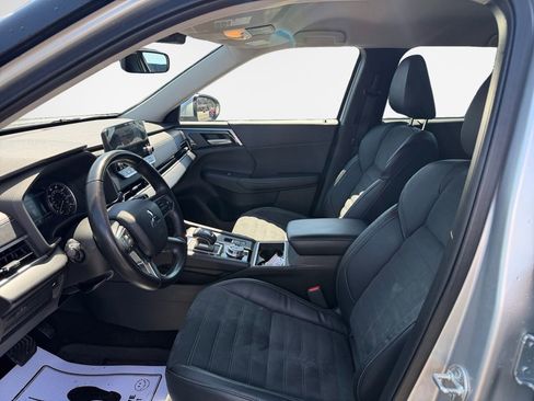 Used 2022 Mitsubishi Outlander SE AWD/4WD image 12