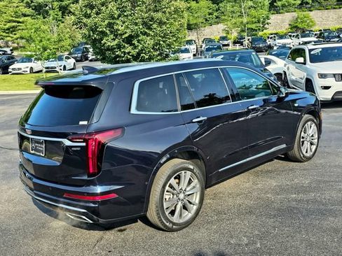 Used 2021 Cadillac XT6 Premium Luxury AWD/4WD image 8