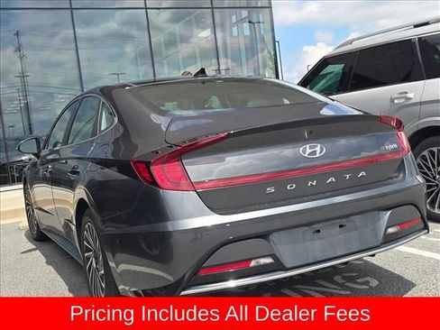 Used 2023 Hyundai Sonata Limited w/ Cargo Package FWD image 10