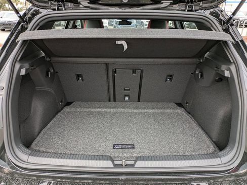 New 2026 Volkswagen GTI SE image 15