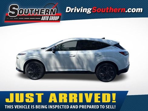 New 2026 Nissan Murano Platinum w/ Cargo Package AWD/4WD image 1