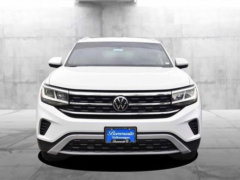 Used 2023 Volkswagen Atlas Cross Sport SE AWD/4WD image 4
