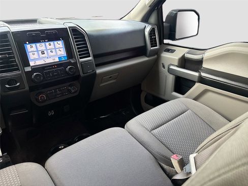 Used 2019 Ford F150 XLT RWD image 21
