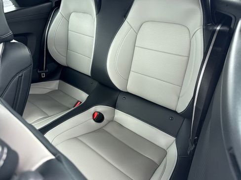 Used 2025 Ford Mustang Premium image 17