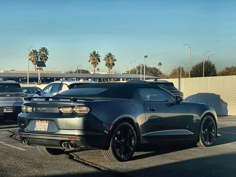 Used 2022 Chevrolet Camaro SS image 5