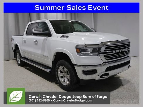 Used 2020 RAM 1500 Laramie AWD/4WD image 1