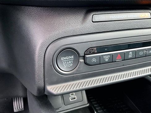 Used 2025 Ford Bronco Sport Heritage w/ Convenience Package image 21