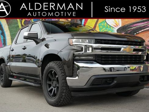 Used 2021 Chevrolet Silverado 1500 LT image 1