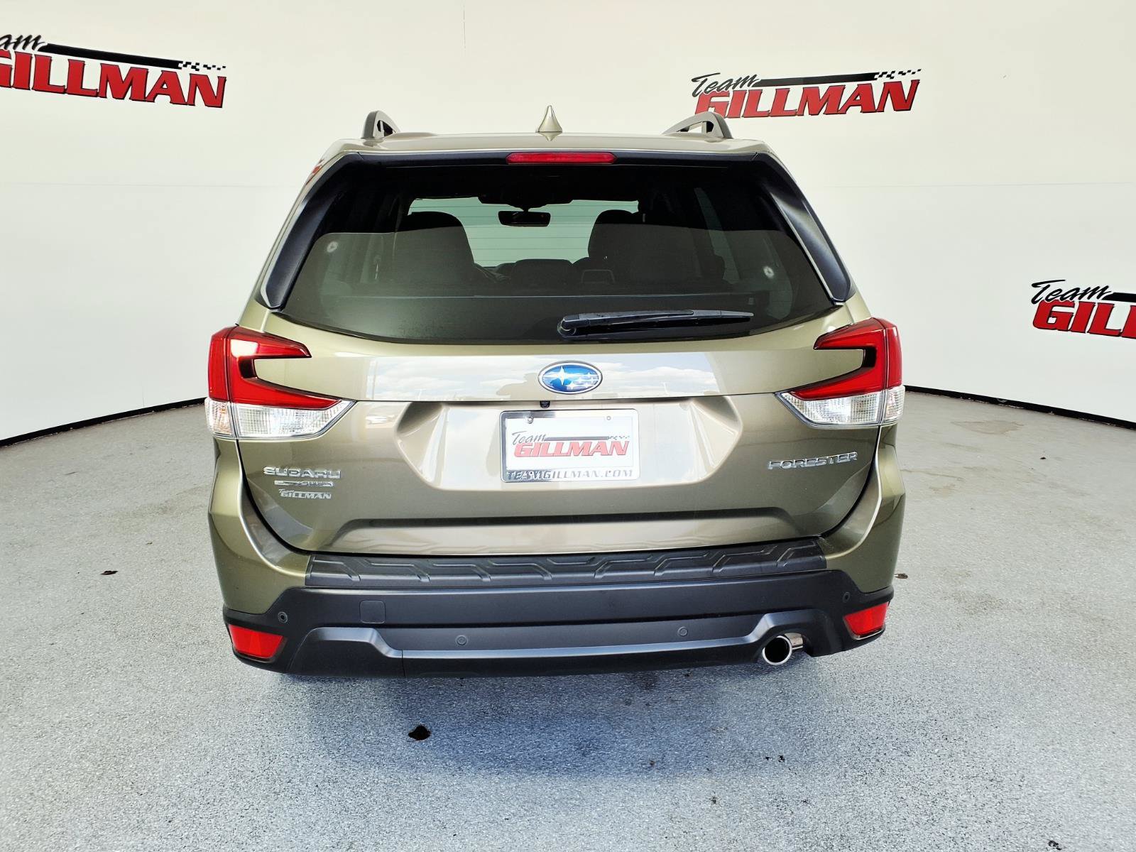 Used 2023 Subaru Forester Limited AWD/4WD image 7