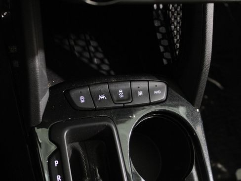 Certified 2023 Chevrolet TrailBlazer LT w/ Convenience Package image 17